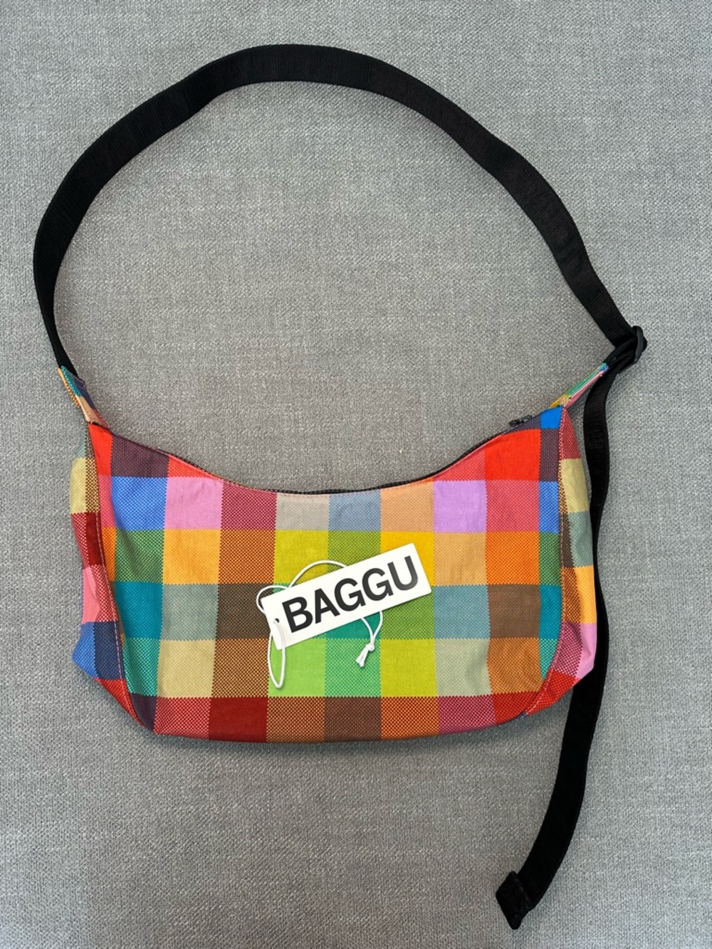BAGGU x UO Exclusive Madras Print Medium Nylon Crescent